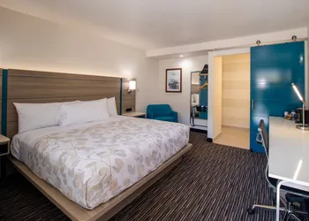 Lemon Heights Inn hotel thumbnail 3