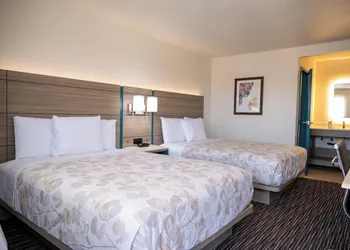 Lemon Heights Inn hotel thumbnail 6