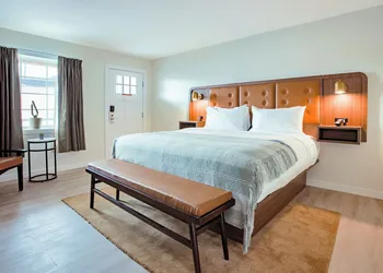 Salt Ranch Hotel hotel thumbnail 2