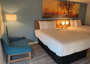 Days Inn & Suites By Wyndham Festus hotel thumbnail 8