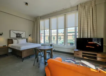 The Lostro – a boutique hotel hotel thumbnail 4