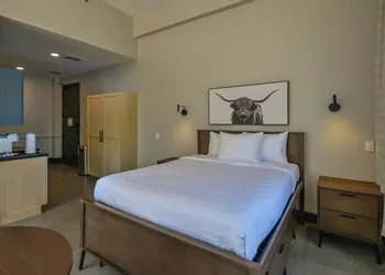 The Lostro – a boutique hotel hotel thumbnail 7