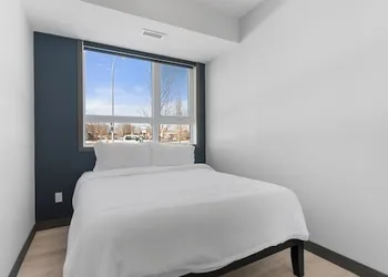 Lux Suites Extended Stay hotel thumbnail 5