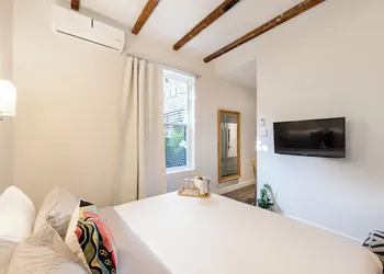 Le Plateau Lofts Hotel hotel thumbnail 8