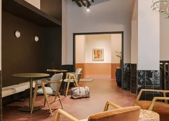 LIVN - West Loop Chicago hotel thumbnail 2