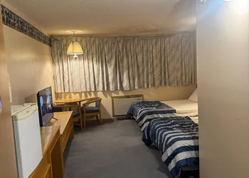 Barnays Motel hotel thumbnail 4