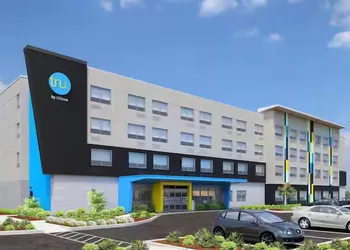 Tru By Hilton Milton hotel thumbnail 2