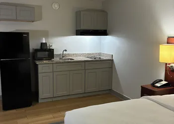 Orange Studios hotel thumbnail 5