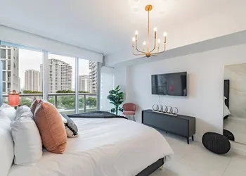 RS Suites - W Miami hotel thumbnail 4