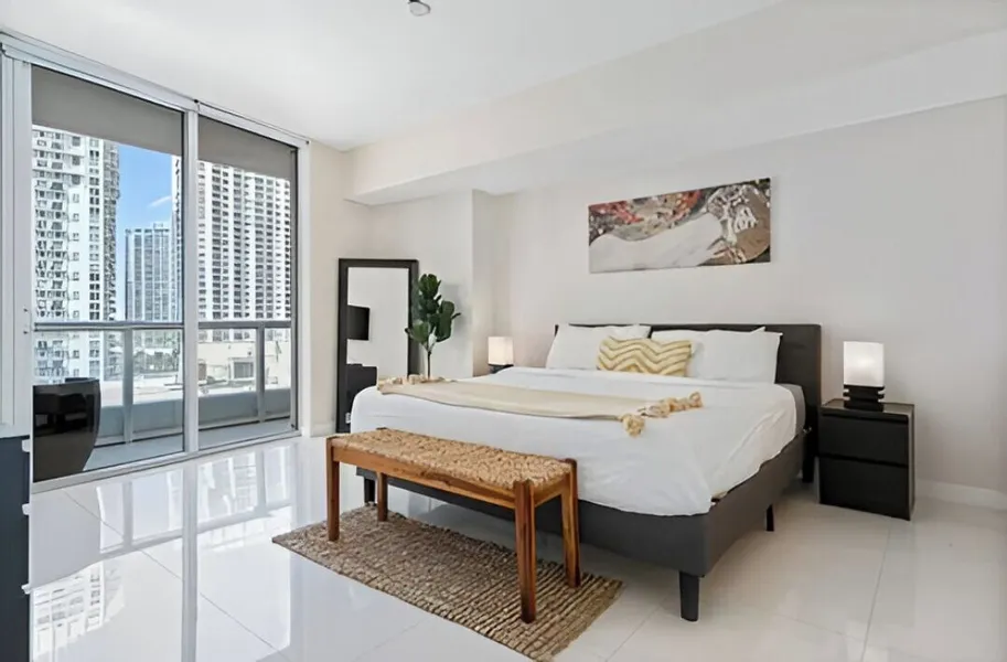 RS Suites - W Miami hotel detail image 6