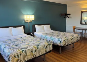 Studio 6 - Beaumont, TX hotel thumbnail 8