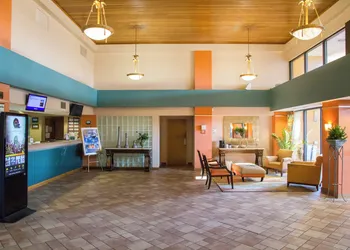 St. John's Inn hotel thumbnail 2