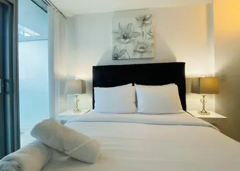 The Grand York Toronto hotel thumbnail 4
