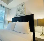 The Grand York Toronto hotel detail image 3