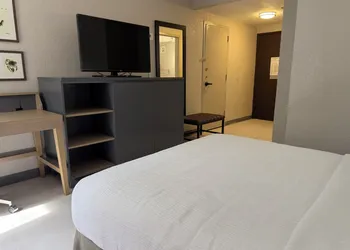 Wingate by Wyndham Jacksonville FL hotel thumbnail 8