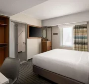 Hampton Inn Long Island City NY hotel detail image 4
