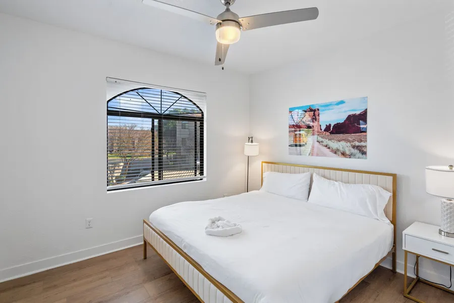 Upscale Stay w Heated Pool 8mins to ASU hotel detail image 6