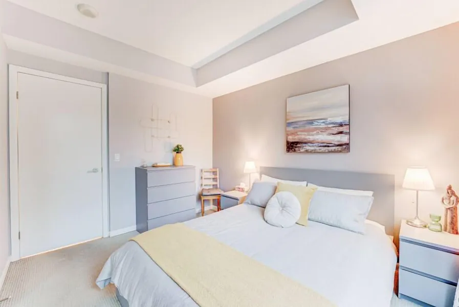 Modern Waterfront Stay hotel detail image 6