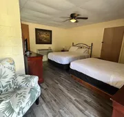 Queen Guest Room located at the Joplin Inn at the entrance to Mountain Harbor, just 2 1/2 miles from Lake Ouachita. by RedAwning hotel detail image 3
