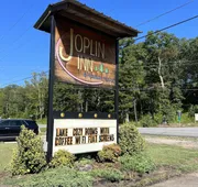 Queen Guest Room located at the Joplin Inn at the entrance to Mountain Harbor, just 2 1/2 miles from Lake Ouachita. by RedAwning hotel detail image 7