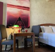 Mountain Harbor King Guest Room on Lake Ouachita by RedAwning hotel detail image 5