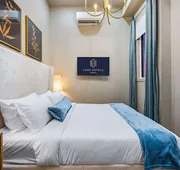 The Mccaul by Casa Hotels - Queen Suite, Near AGO hotel detail image 4